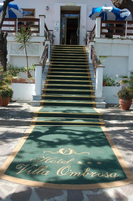 Hotel Villa Ombrosa Portoferraio Bagian luar foto
