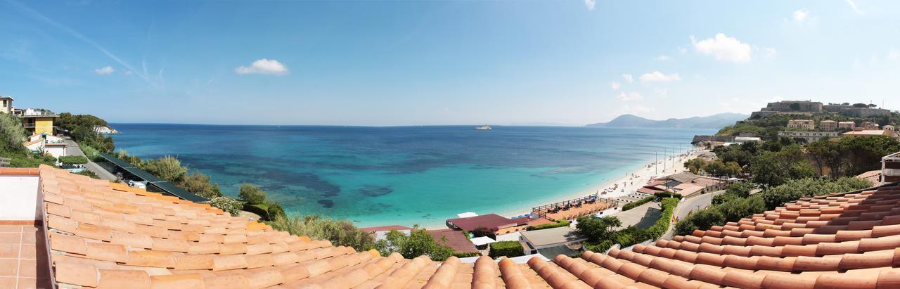 Hotel Villa Ombrosa Portoferraio Ruang foto